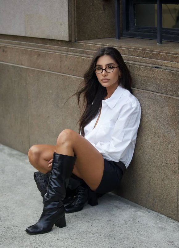 Bota Preta Couro Cano Médio Bloco Montaria Arezzo Jennifer Auada