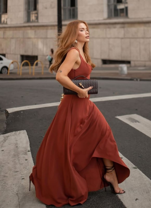 Vestido Midi Assimétrico Terroso Nina Ritz Mama Castilho